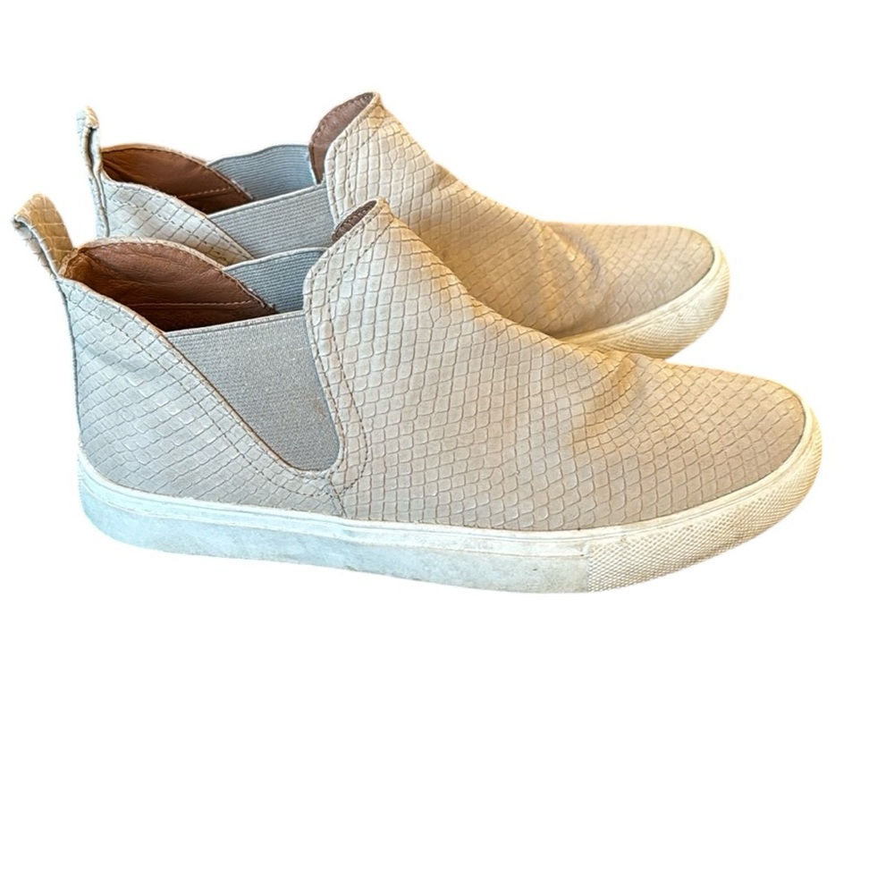 REPORT SHORT BOOTS Women’s Size 7.5